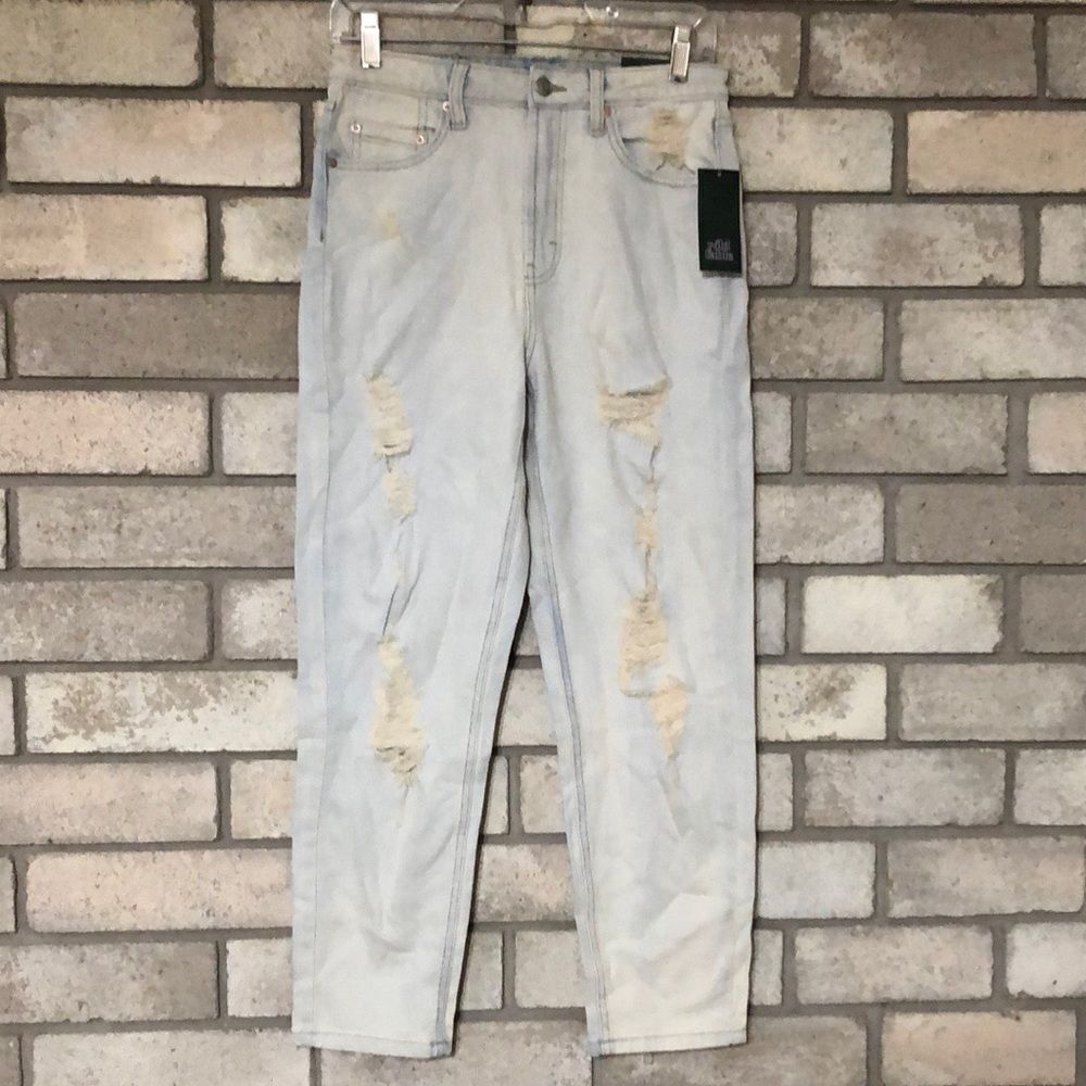 3for$20 Nwt highest rise mom jeans distressed bleach wash jeans size 4